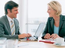 lắng nghe khách hàng