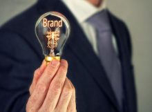 hinh-mau-thuong-hieu-cach-hieu-qua-nhat-de-tao-su-khac-biet