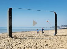 Chiến dịch outdoor mới của Samsung tại Anh với khung hình Galaxy S8 khổng lồ