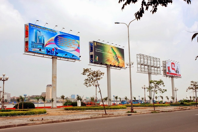 Một số điều luật quảng cáo ngoài trời doanh nghiệp cần nắm rõ