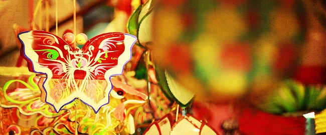 Ngắm hình ảnh thương hiệu nổi tiếng qua chiếc lồng đèn